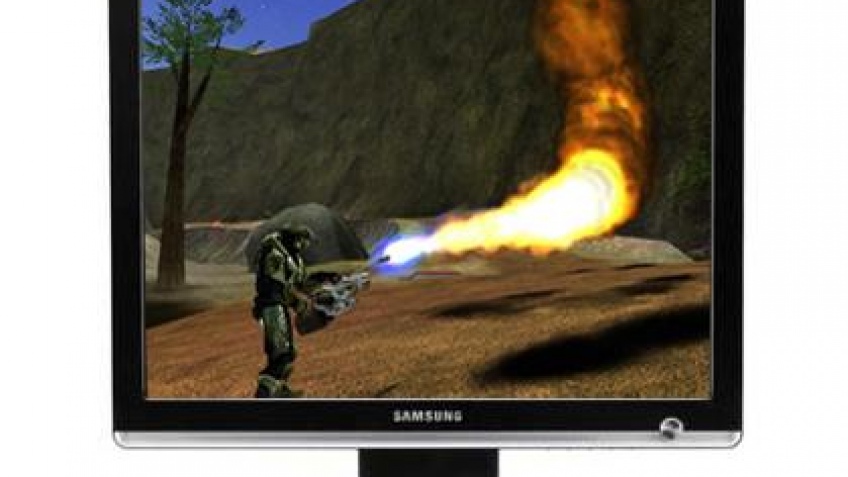 Большой и шустрый монитор Samsung Большой и шустрый монитор Samsung