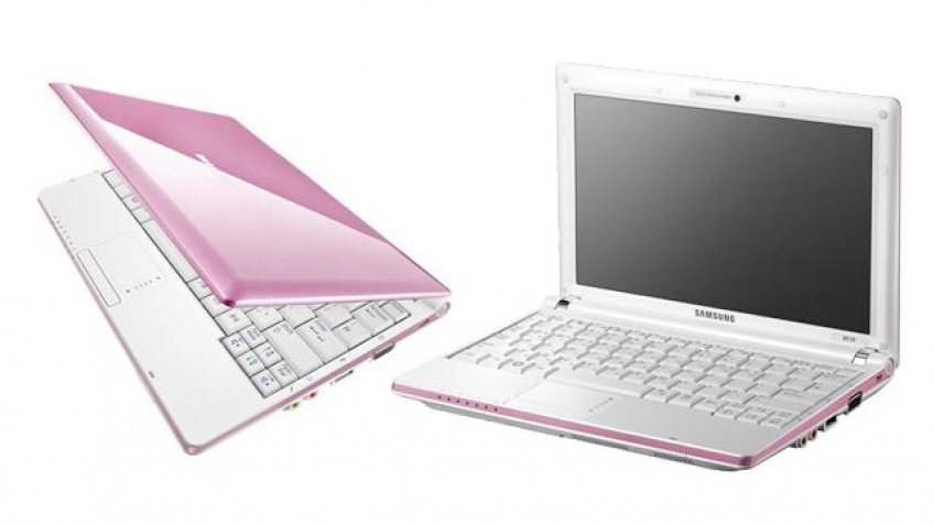 Розовый ноутбук Samsung