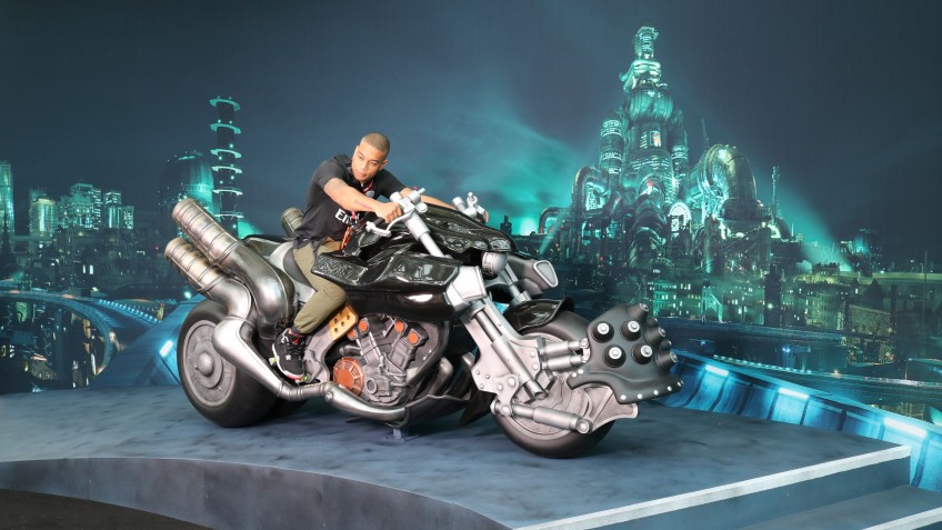 Ещё одно транспортное средство, на этот раз для поклонников Final Fantasy VII
