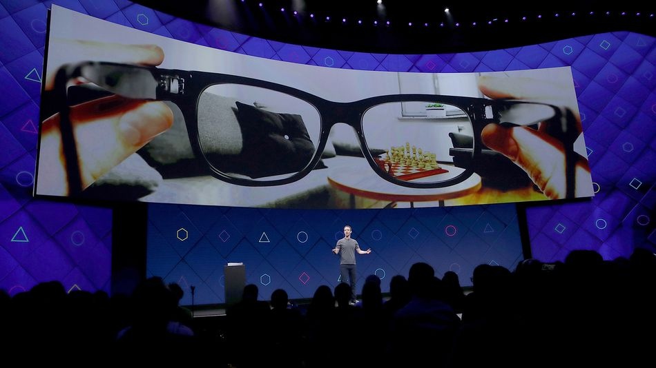 Facebook и Ray-Ban Luxottica будут вместе разрабатывать AR-очки