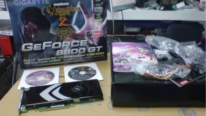 Фотография GeForce 8800 GT от GIGABYTE Фотография GeForce 8800 GT от GIGABYTE