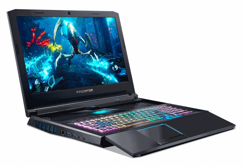 Acer привезла в Россию ноутбук Predator Helios 700 с выдвижной клавиатурой