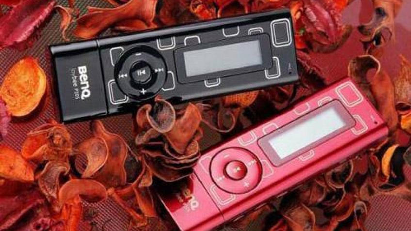 BenQ хлопнула дверью BenQ хлопнула дверью