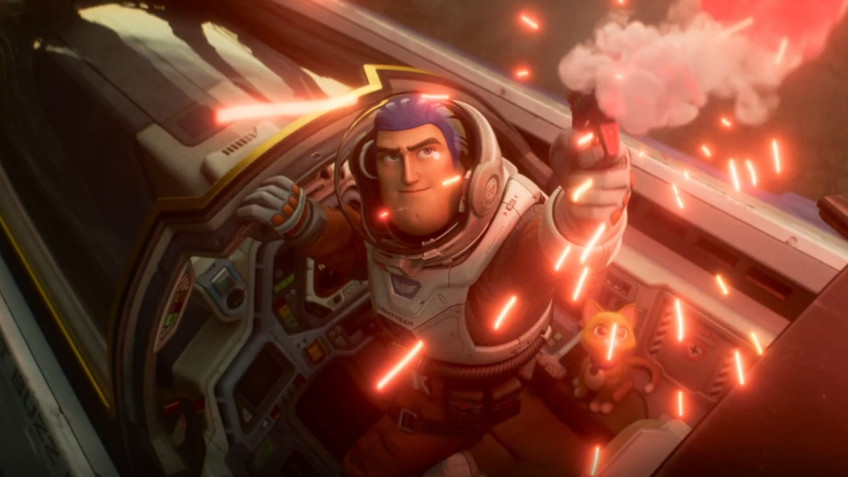 Disney and Pixar presented a new trailer of a cartoon about Buzz Lightyear