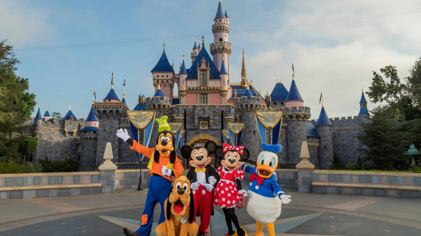 Disney уволит 28 тысяч сотрудников своих парков развлечений