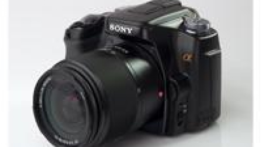 Следующая DSLR-камера Sony с 12 Мпикс